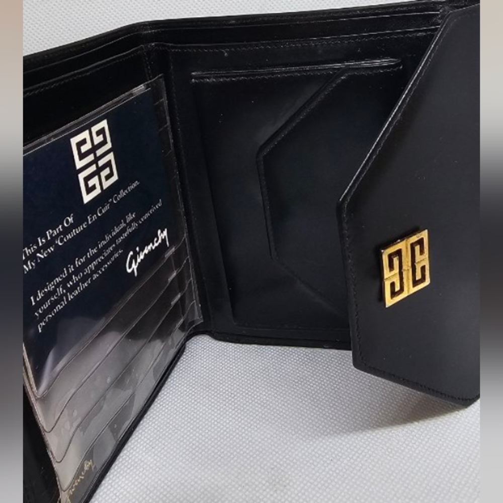 GIVENCHY LEATHER WALLET - Picture 3 of 6